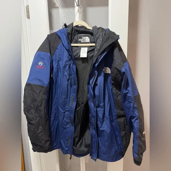 The North Face Men’s Summit Series GORE-TEX® Jacket-Vintage - Picture 9 of 15